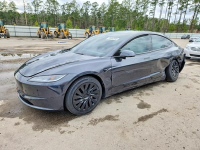 5YJ3E1EB3SF****** 2025 Tesla Model 3
