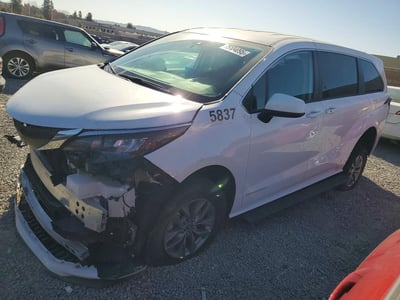5TDKRKEC0RS****** 2024 Toyota Sienna Hybrid