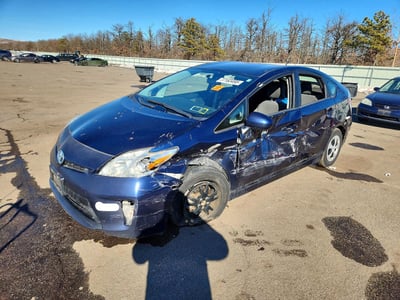 JTDKN3DU7E0****** 2014 Toyota Prius