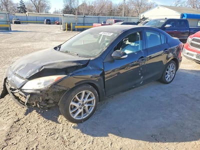 JM1BL1W52D1****** 2013 Mazda 3