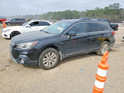 4S4BSAHC8J3****** 2018 Subaru Outback