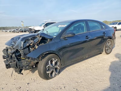 3KPF24AD4ME****** 2021 Kia Forte