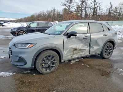 3CZRZ2H56RM****** 2024 Honda HR-V