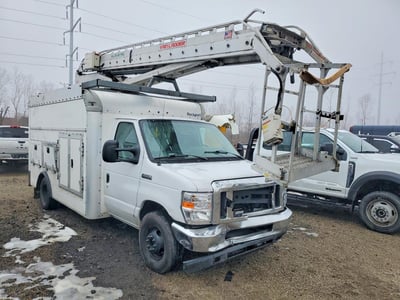 1FDXE4FS1KD****** 2019 Ford E-Series