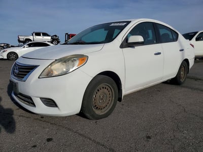3N1CN7AP0EL****** 2014 Nissan Versa