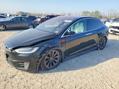 5YJXCDE26HF****** 2017 Tesla Model X
