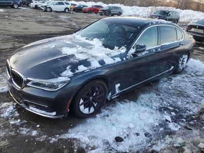 WBA7F2C56JG****** 2018 BMW 7 Series