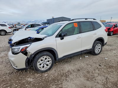 JF2SKADC3LH****** 2020 Subaru Forester