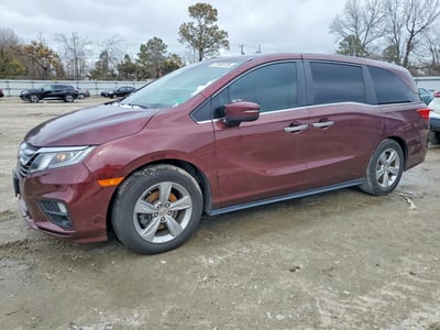 5FNRL6H73JB****** 2018 Honda Odyssey