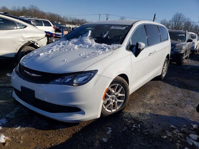 2023 Chrysler Voyager