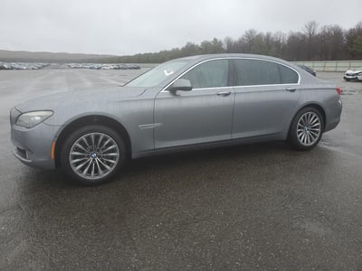 WBAKB8C54BC****** 2011 BMW 7 Series