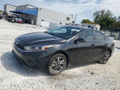 3KPF24AD0RE****** 2024 Kia Forte