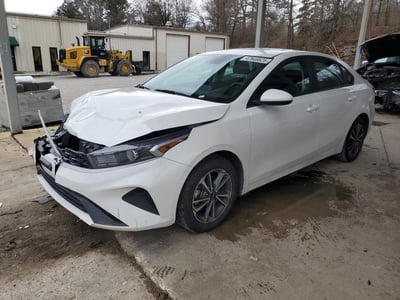 3KPF24AD0PE****** 2023 Kia Forte