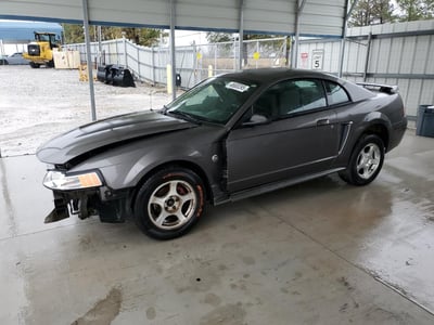 2004 Ford Mustang