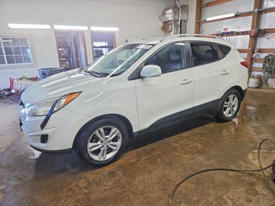 KM8JU3AC0AU****** 2010 Hyundai Tucson