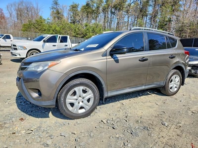2T3BFREV7FW****** 2015 Toyota RAV4