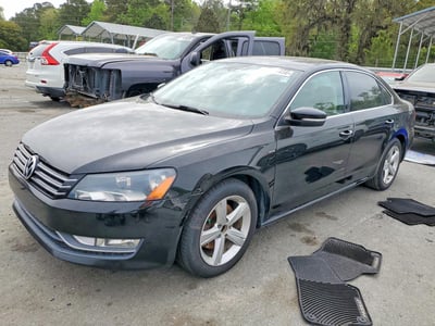 1VWAS7A31FC****** 2015 Volkswagen Passat