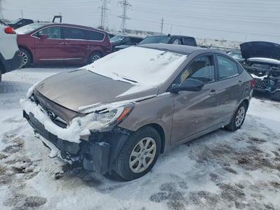 KMHCT4AE9DU****** 2013 Hyundai Accent