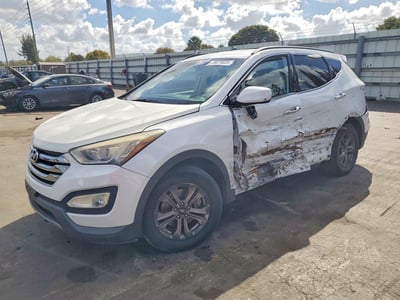 5XYZU3LB2FG****** 2015 Hyundai Santa Fe
