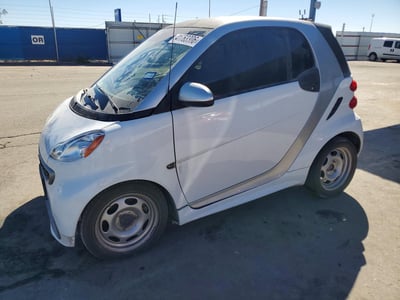 WMEEJ3BA4FK****** 2015 Smart Fortwo