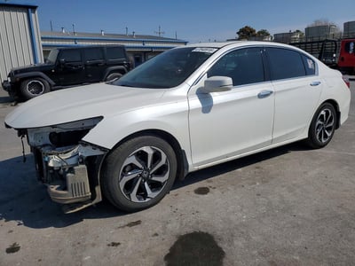 1HGCR3F81HA****** 2017 Honda Accord