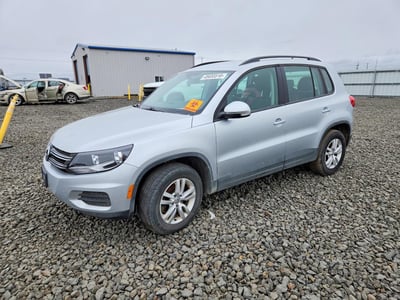WVGBV7AX5HK****** 2017 Volkswagen Tiguan