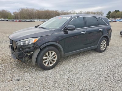 5XYPG4A30HG****** 2017 Kia Sorento