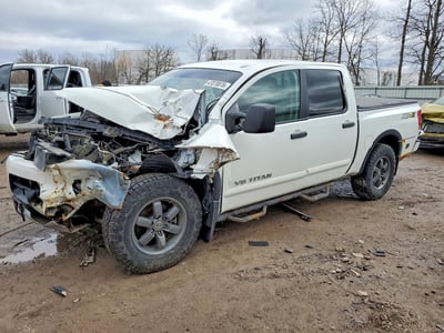1N6AA0EC9DN****** 2013 Nissan Titan