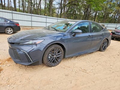 2025 Toyota Camry Hybrid