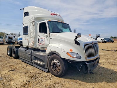 3HSDZAPR9RN****** 2024 International LT625