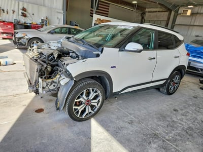 KNDETCA26P7****** 2023 Kia Seltos