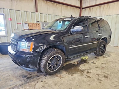 1GNSKCE07BR****** 2011 Chevrolet Tahoe