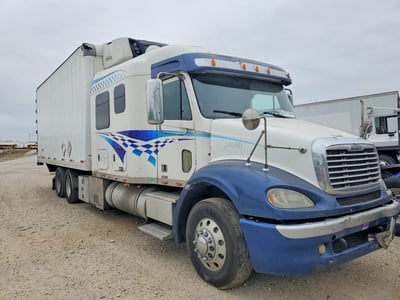 1FVHF0CV37L****** 2007 Freightliner Columbia 112
