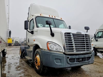 1FUBGEDV5GL****** 2016 Freightliner Cascadia 125