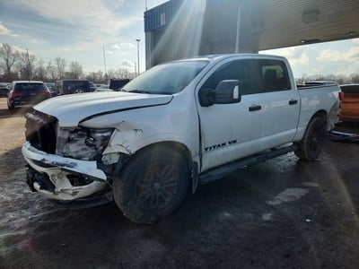 1N6AA1E5XJN****** 2018 Nissan Titan