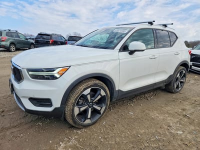 2020 Volvo XC40