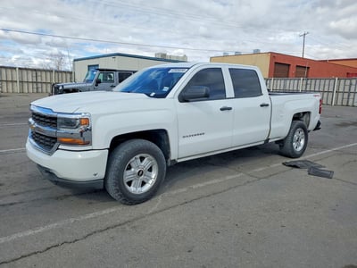 3GCUKNECXJG****** 2018 Chevrolet Silverado 1500