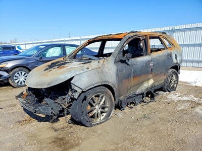 5XYKT3A66FG****** 2015 Kia Sorento
