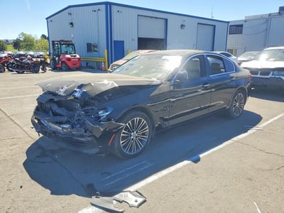 WBAJA5C50JW****** 2018 BMW 5 Series