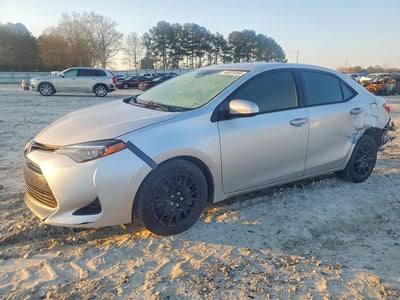 5YFBURHE7KP****** 2019 Toyota Corolla