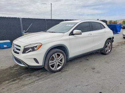 WDCTG4GB7FJ****** 2015 Mercedes-Benz GLA-Class