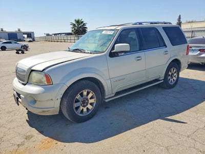 5LMFU27R34L****** 2004 Lincoln Navigator