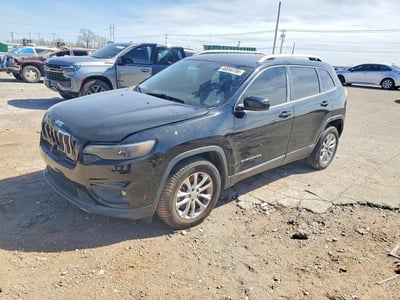 1C4PJLCB8KD****** 2019 Jeep Cherokee