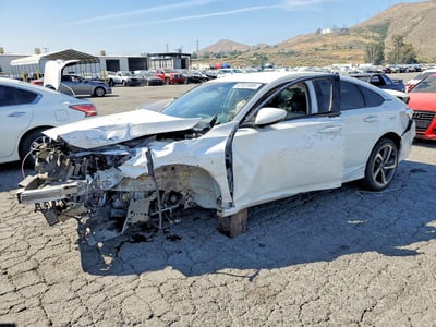 1HGCV1F13JA****** 2018 Honda Accord