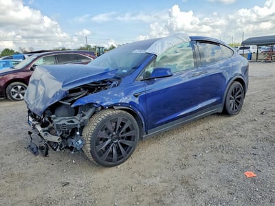 7SAXCBE62NF****** 2022 Tesla Model X