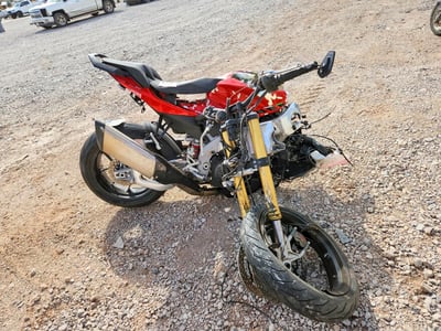ZD4KZUA06RS****** 2024 Aprilia Tuono V4
