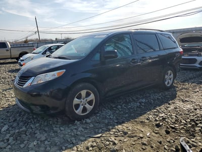 5TDKK3DC0FS****** 2015 Toyota Sienna