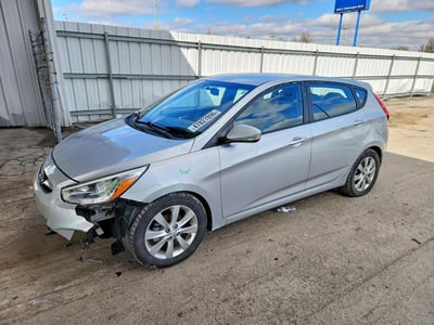KMHCU5AE6EU****** 2014 Hyundai Accent