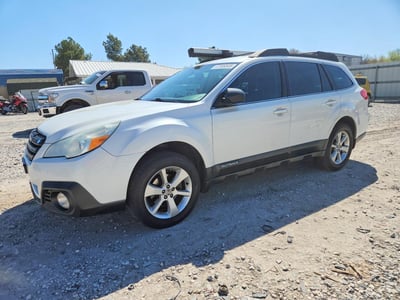 4S4BRCAC0E3****** 2014 Subaru Outback