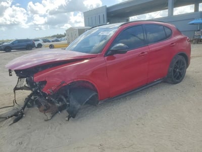 ZASPAJAN4L7****** 2020 Alfa Romeo Stelvio